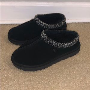 Ugg slippers